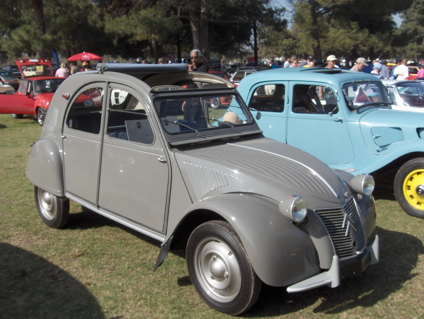 Citroën 2CV von 1955